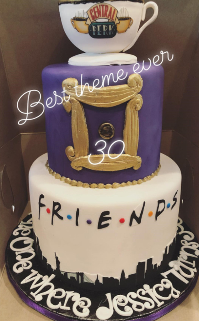 Jessie James Decker Has A Friends Themed 30th Birthday Party E Online